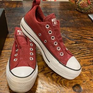 Converse Low Platform Glitter Slipon Shoes.